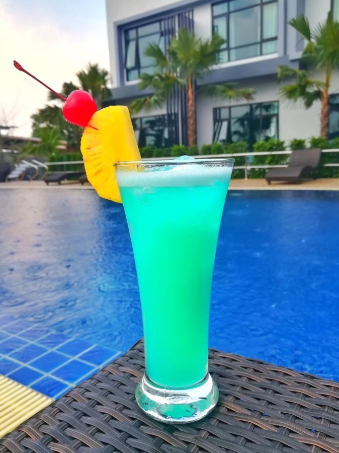 Eireann Boutique Hotel Prakhon Chai Экстерьер фото