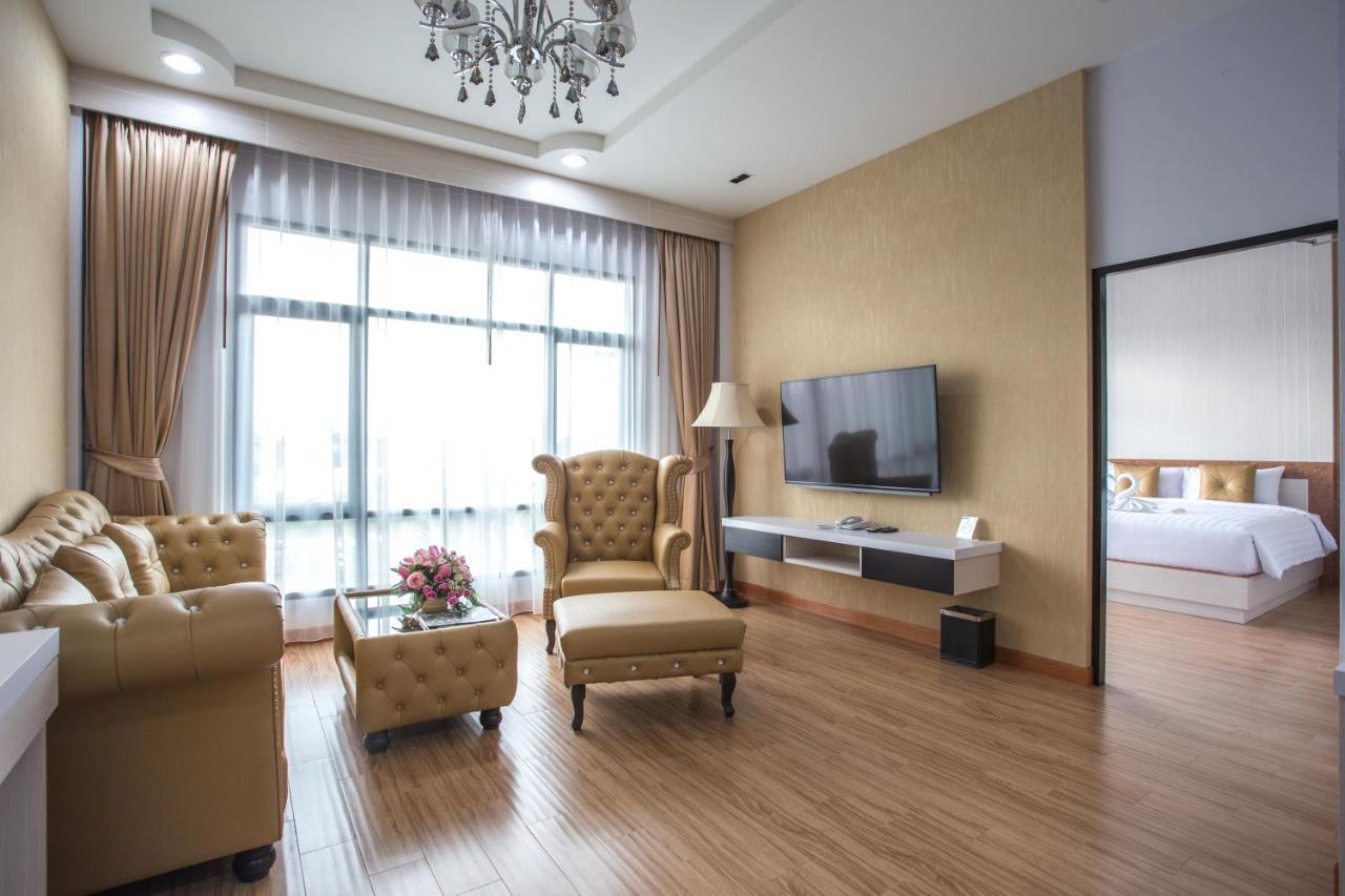 Eireann Boutique Hotel Prakhon Chai Экстерьер фото
