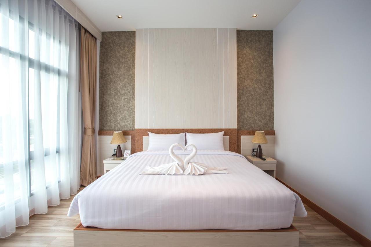 Eireann Boutique Hotel Prakhon Chai Экстерьер фото
