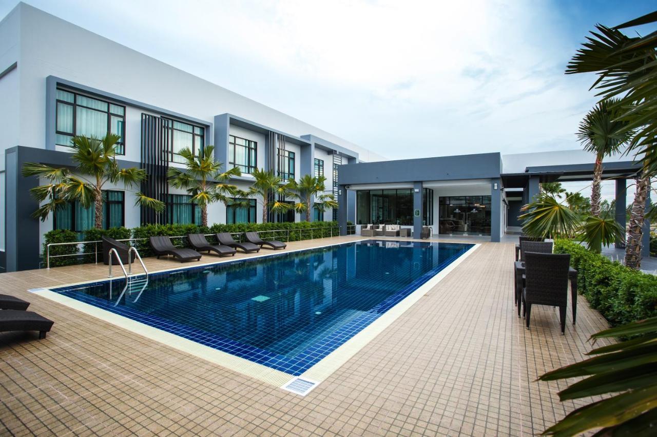 Eireann Boutique Hotel Prakhon Chai Экстерьер фото